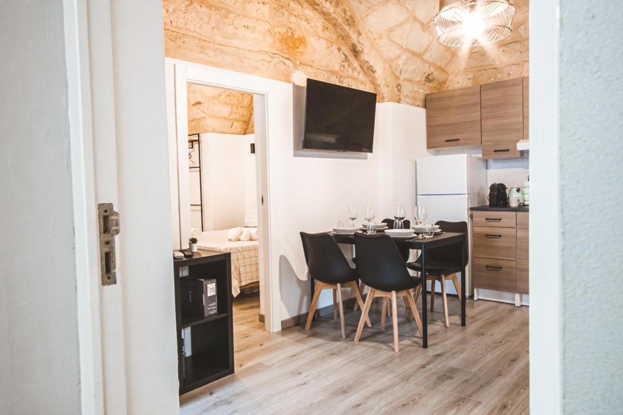 Sanavar Apartment Bari Extérieur photo
